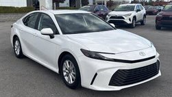 2025 Toyota Camry LE FWD