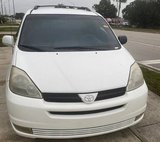 2004 Toyota Sienna 4 Dr LE Passenger Van