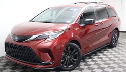2022 Toyota Sienna XSE 7-Passenger