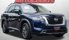2024 Nissan Pathfinder SV