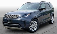 2025 Land Rover Discovery P300 S
