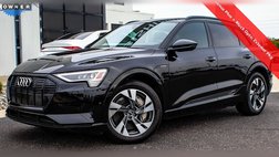 2022 Audi e-tron quattro Premium