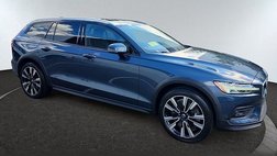 2021 Volvo V60 Cross Country T5