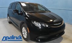 2025 Chrysler Voyager LX