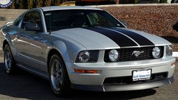 2005 Ford Mustang GT Premium