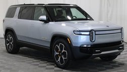 2023 Rivian R1S Adventure