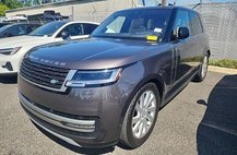 2023 Land Rover Range Rover P400 SE