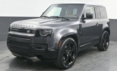 2024 Land Rover Defender 90 V8
