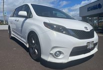 2015 Toyota Sienna SE 8-Passenger