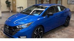 2024 Nissan Versa SR