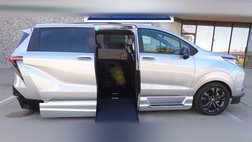 2025 Toyota Sienna XSE 7-Passenger