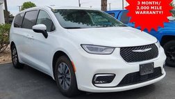 2023 Chrysler Pacifica Hybrid Touring L