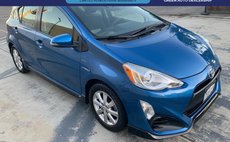 2017 Toyota Prius c Three