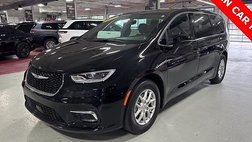2024 Chrysler Pacifica Touring