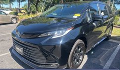 2025 Toyota Sienna Woodland Edition