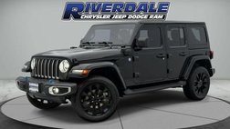 2022 Jeep Wrangler Unlimited Sahara 4WD