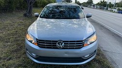 2013 Volkswagen Passat SEL