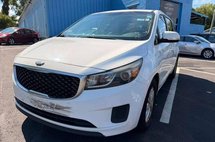 2015 Kia Sedona LX
