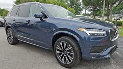 2021 Volvo XC90 T6 Momentum 7-Passenger