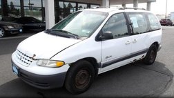 1999 Plymouth Voyager SE