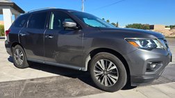 2017 Nissan Pathfinder SL