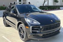 2020 Porsche Macan Base