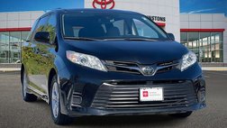 2020 Toyota Sienna LE