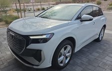 2023 Audi Q4 e-tron quattro Premium 50