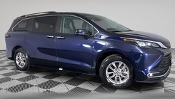 2024 Toyota Sienna XLE 8-Passenger