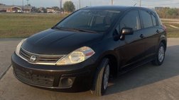 2011 Nissan Versa 1.8 S