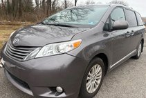 2012 Toyota Sienna XLE 7-Passenger