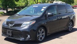 2020 Toyota Sienna SE 8-Passenger