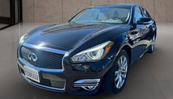 2016 Infiniti Q70 3.7