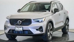 2026 Volvo XC40 B5 Ultra