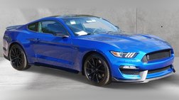 2017 Ford Mustang Fastback RWD