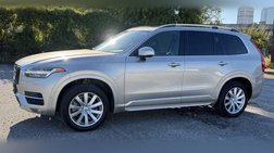 2017 Volvo XC90 T6 Momentum
