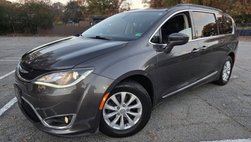 2017 Chrysler Pacifica Touring Plus