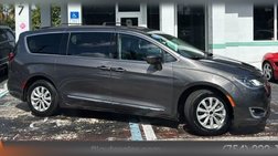 2017 Chrysler Pacifica Touring L FWD