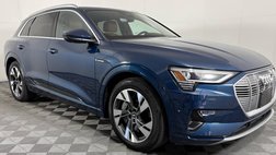 2022 Audi e-tron quattro Premium Plus