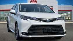 2025 Toyota Sienna XLE 7-Passenger