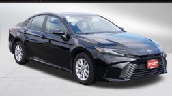 2026 Toyota Camry LE FWD