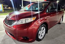 2011 Toyota Sienna LE 8-Pass V6