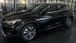 2017 Infiniti QX30 Premium