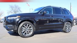 2017 Volvo XC90 T6 Momentum