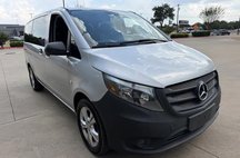 2016 Mercedes-Benz Metris Passenger