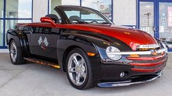 2004 Chevrolet SSR LS