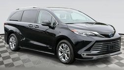 2021 Toyota Sienna Platinum 7-Passenger