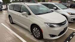 2020 Chrysler Pacifica Touring L Plus