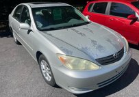 2004 Toyota Camry LE V6