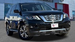 2019 Nissan Pathfinder S